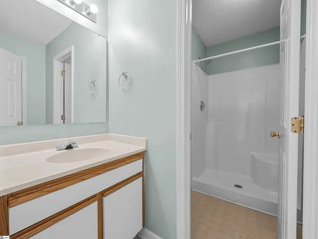 $209,900 | 109 Hammett Grove Lane, Greer, SC 29650