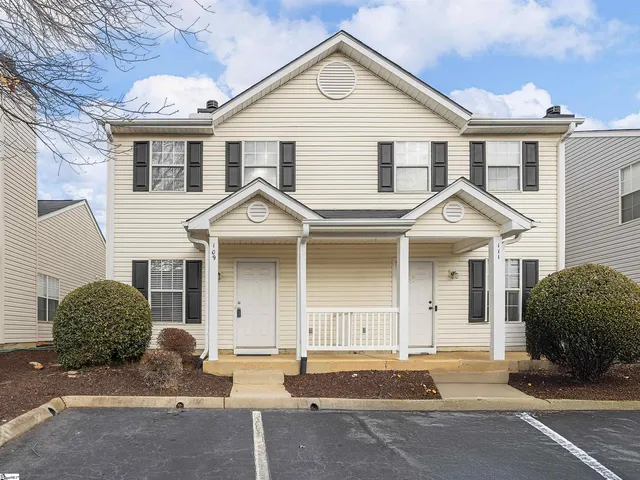 $209,900 | 109 Hammett Grove Lane, Greer, SC 29650
