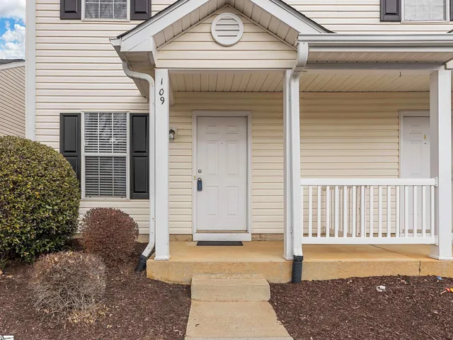 $209,900 | 109 Hammett Grove Lane, Greer, SC 29650