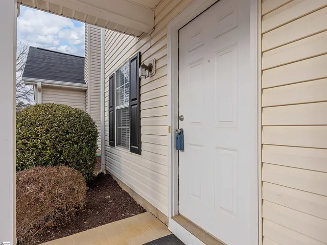 $209,900 | 109 Hammett Grove Lane, Greer, SC 29650