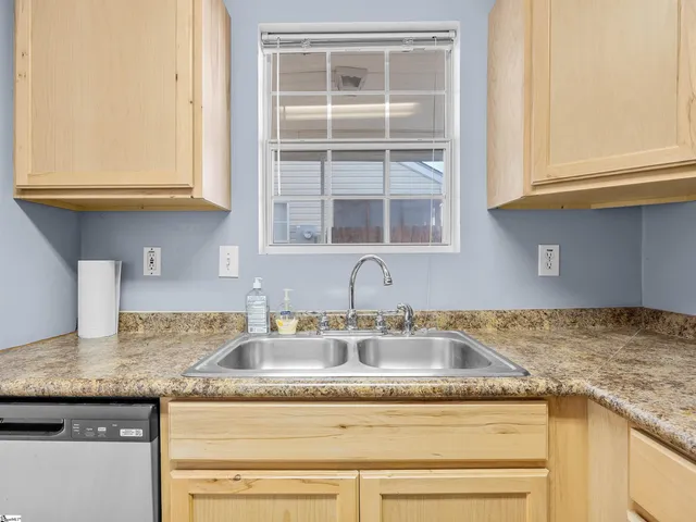 $209,900 | 109 Hammett Grove Lane, Greer, SC 29650