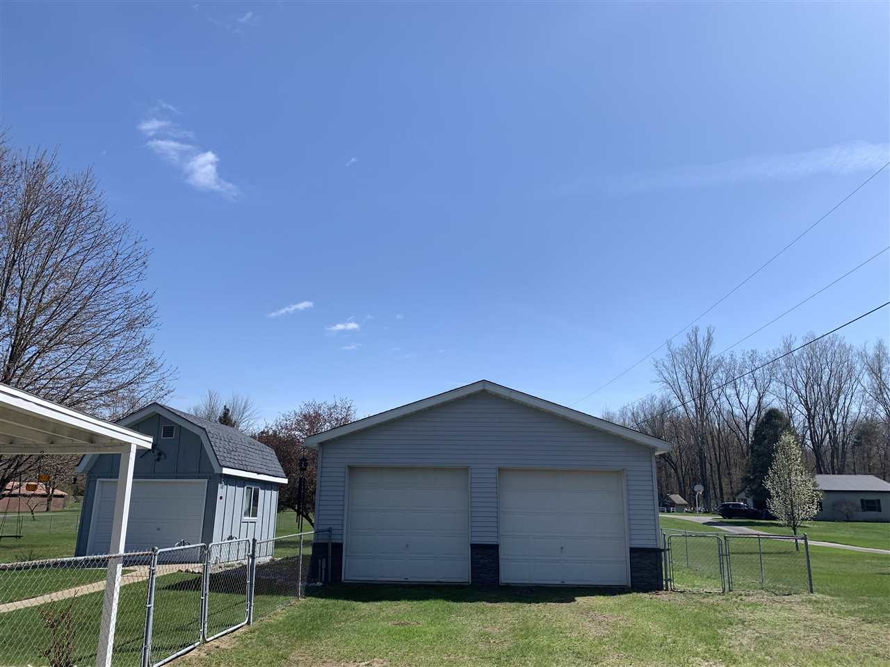 11431 Vienna Road Montrose, MI 48457 - Photo 15 of 63 50071121-14.JPG