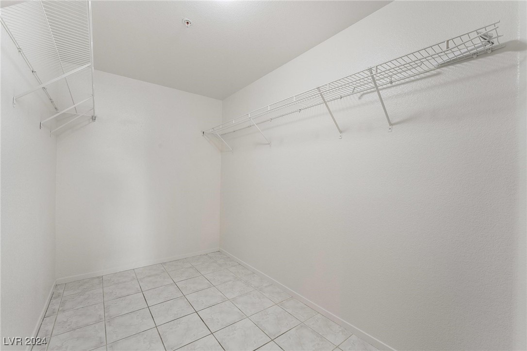 2291 West Horizon Ridge Parkway, Unit 5129 Henderson, NV 89052 - Photo 22 of 34
