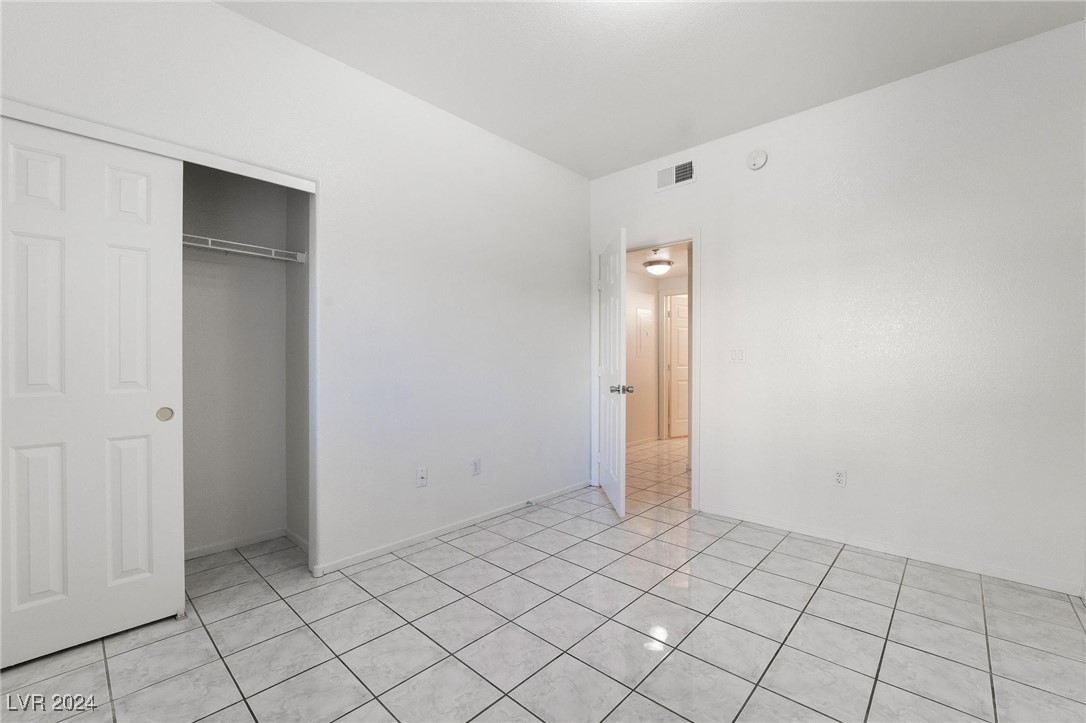 2291 West Horizon Ridge Parkway, Unit 5129 Henderson, NV 89052 - Photo 26 of 34