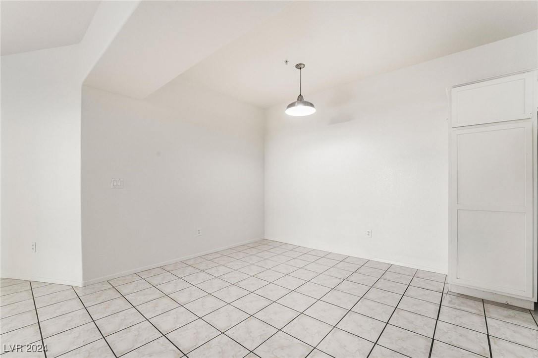 2291 West Horizon Ridge Parkway, Unit 5129 Henderson, NV 89052 - Photo 7 of 34