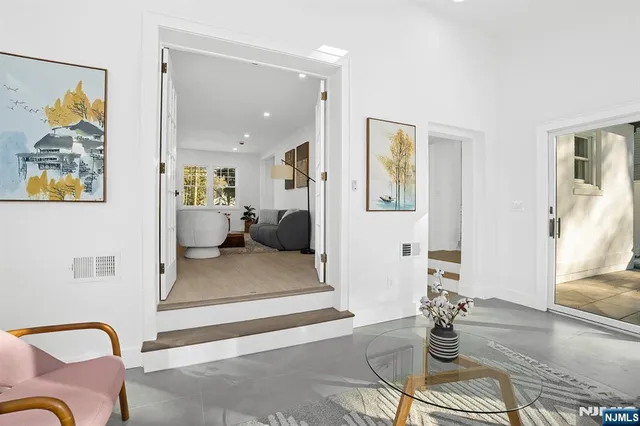 $1,275,000 | 114 Hudson Avenue, Tenafly, NJ 07670