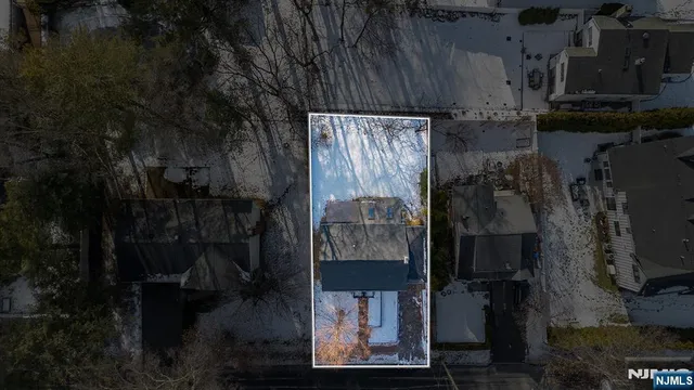 $1,275,000 | 114 Hudson Avenue, Tenafly, NJ 07670