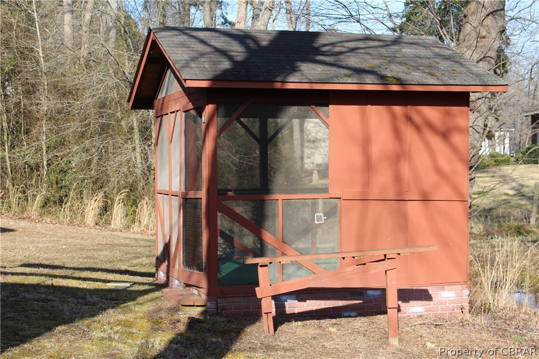 3976 Shelly Road Hayes, VA 23072 - Photo 7 of 21 Gallery Image 7