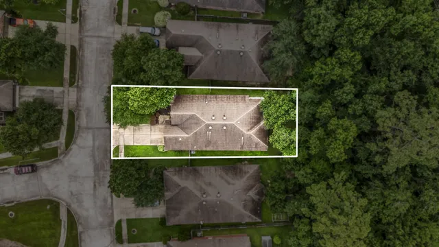 $350,000 | 12818 Bridle Springs Lane, Houston, TX 77044