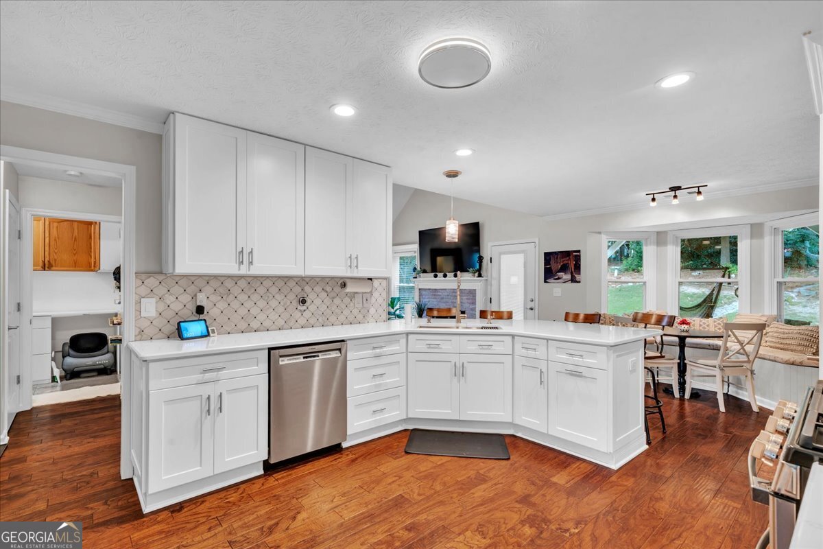 3209 Brooksong Way Dacula, GA 30019 - Photo 17 of 77