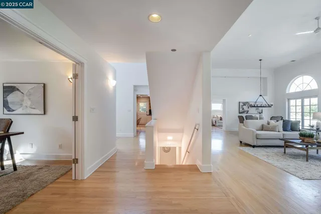 $2,400,000 | 33 Altamount Drive, Orinda, CA 94563