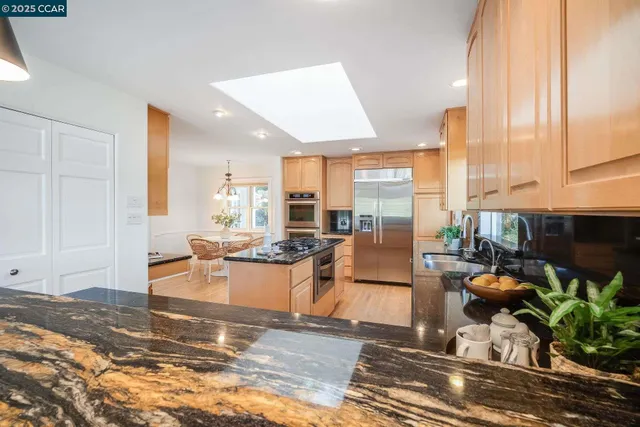 $2,400,000 | 33 Altamount Drive, Orinda, CA 94563