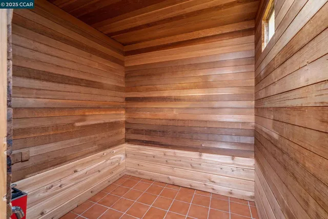 $2,400,000 | 33 Altamount Drive, Orinda, CA 94563