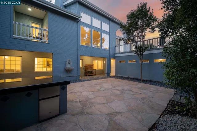 $2,400,000 | 33 Altamount Drive, Orinda, CA 94563