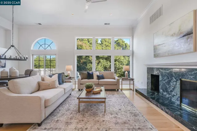 $2,400,000 | 33 Altamount Drive, Orinda, CA 94563