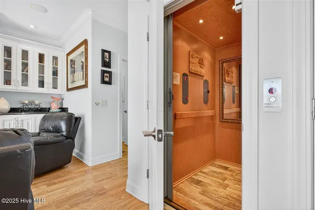 $4,200,000 | 7 Coggeshall Drive, Ocean Isle Beach, NC 28469