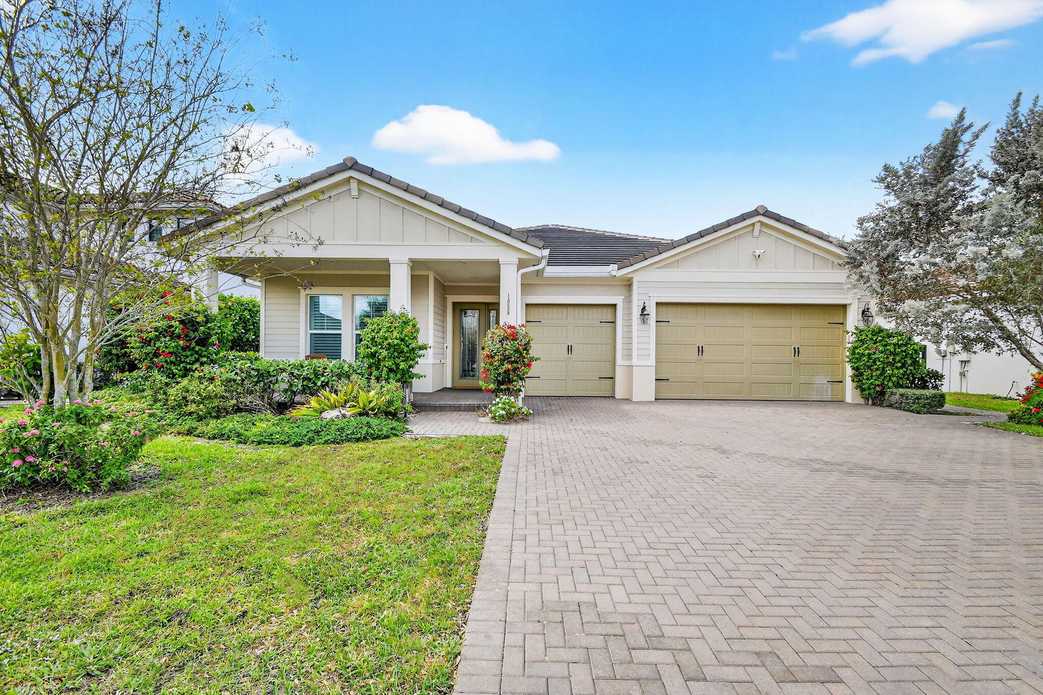 1055 Ember Ridge Run Loxahatchee, FL 33470 - Photo 1 of 103 1-web-or-mls-DSC_7699