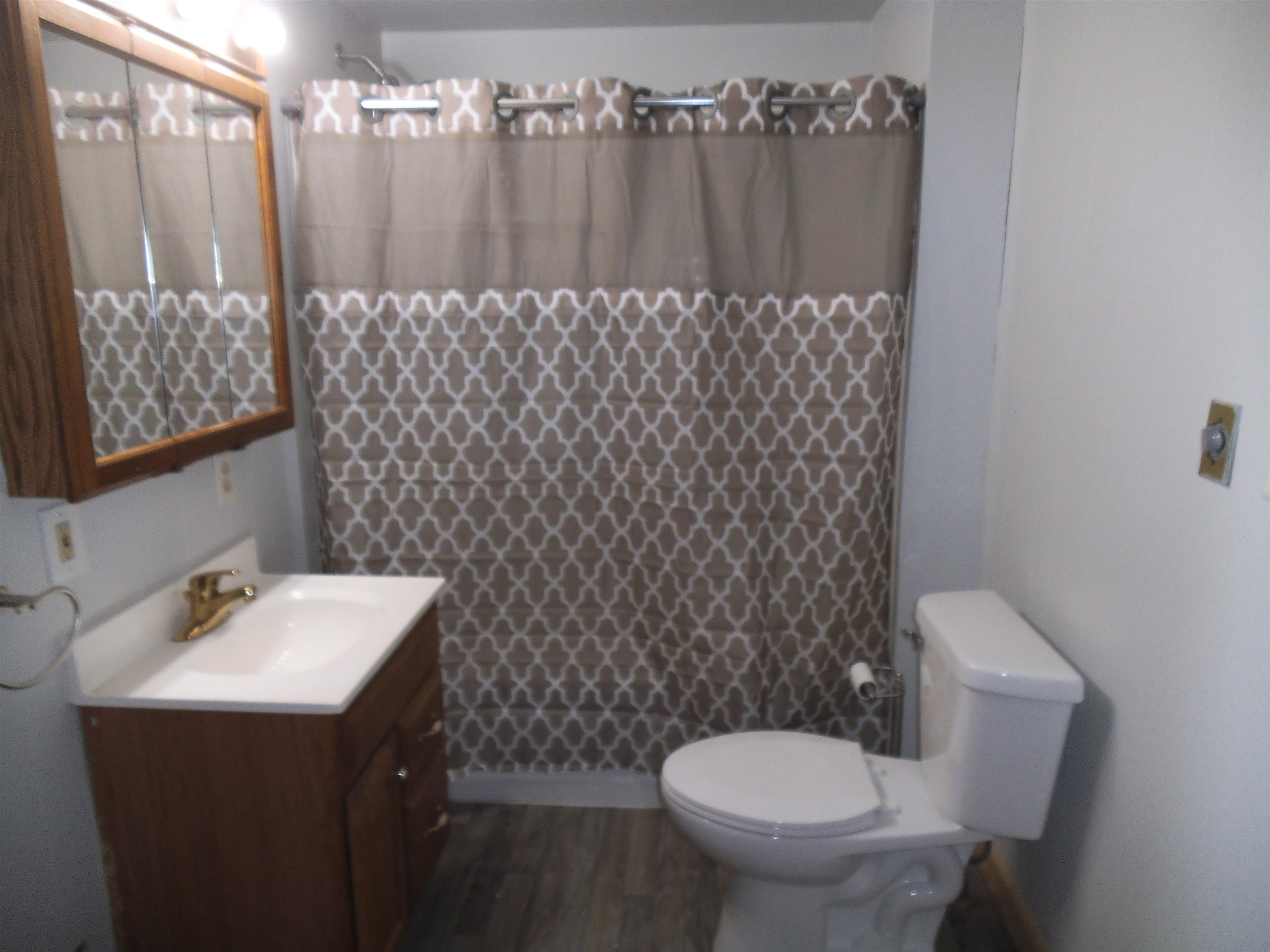 2172 2nd Street Bay City, MI 48708 - Photo 12 of 19 Gallery Image 12