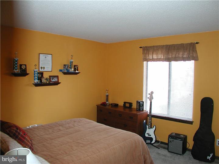 587 Coles Mill Road Haddonfield, NJ 08033 - Photo 14 of 22 Bedroom 2