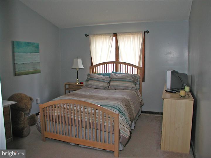 587 Coles Mill Road Haddonfield, NJ 08033 - Photo 15 of 22 Bedroom 3
