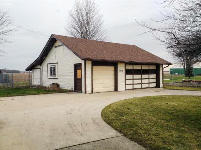 6275 King Road Bridgeport, MI 48722 - Photo 18 of 25 21121503-17.JPG