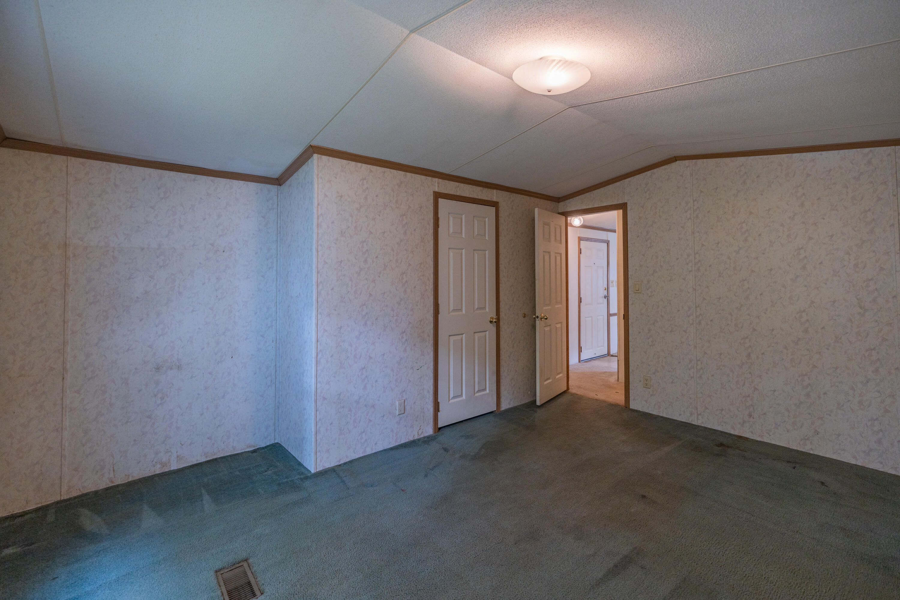 702 Bog Road Albion, ME 04910 - Photo 11 of 31 6I3A7856-HDR