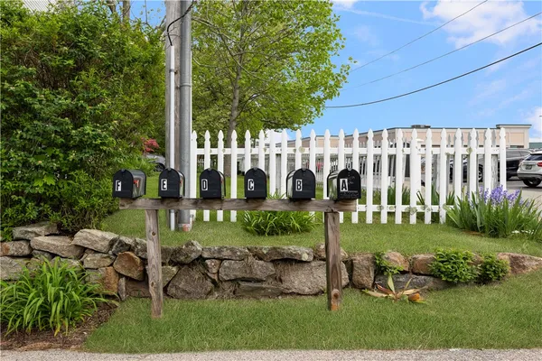 $475,000 | 45 Cherry Lane, Unit C, South Kingstown, RI 02879