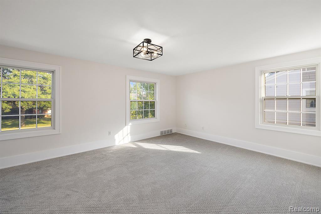 473 North Cranbrook Road Bloomfield Hills, MI 48301 - Photo 24 of 42