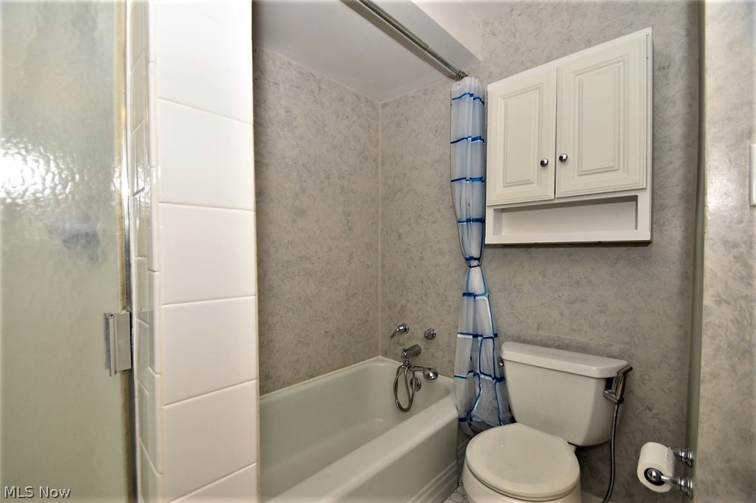 2609 Milton Road Cleveland, OH 44118 - Photo 22 of 26 Gallery Image 22