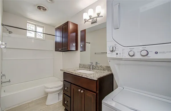 $1,450 | 1519 West 12th Street, Unit 1519, Houston, TX 77008