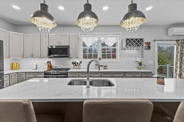 $645,000 | 94 St Albans Road, Swanton, VT 05488