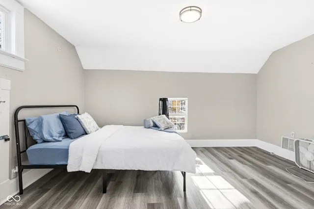 $163,900 | 644 South 11th Street, New Castle, IN 47362