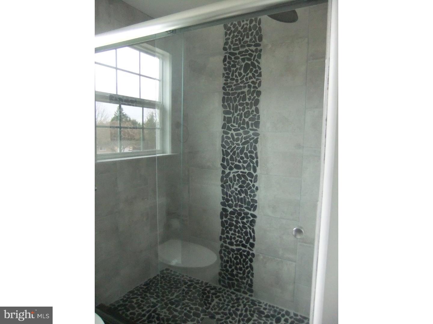 9 Goodrock Road Levittown, PA 19057 - Photo 13 of 24