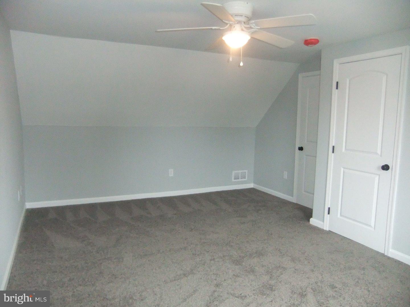 9 Goodrock Road Levittown, PA 19057 - Photo 15 of 24
