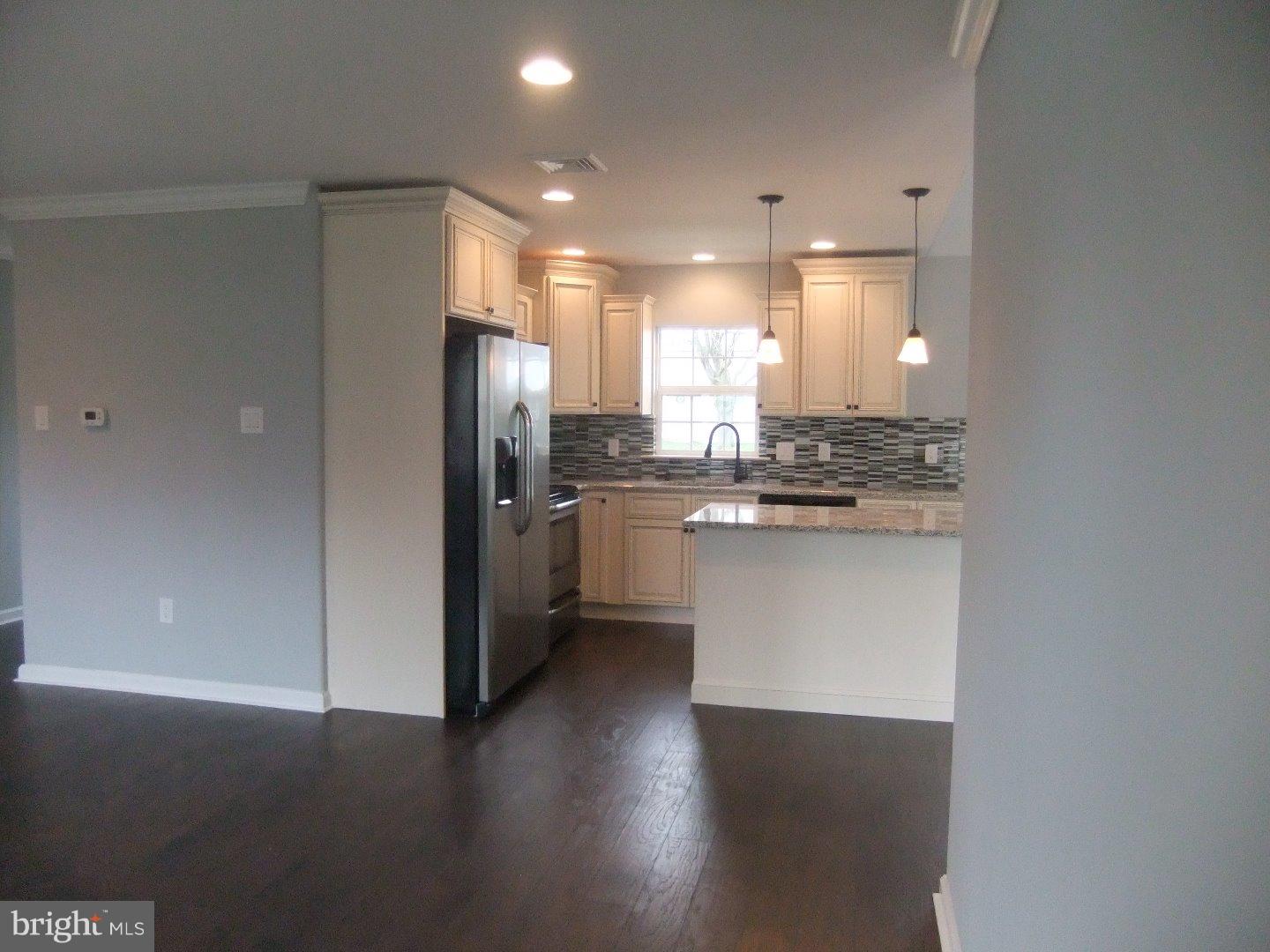 9 Goodrock Road Levittown, PA 19057 - Photo 3 of 24