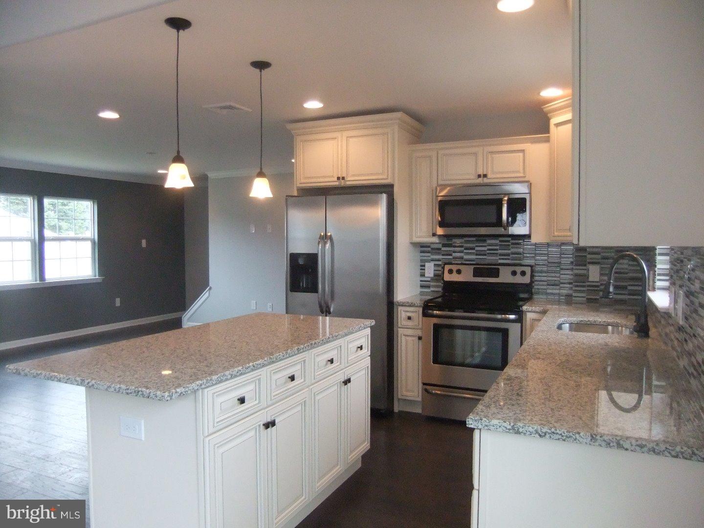 9 Goodrock Road Levittown, PA 19057 - Photo 5 of 24