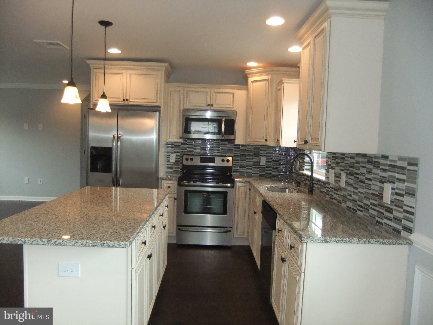 9 Goodrock Road Levittown, PA 19057 - Photo 7 of 24