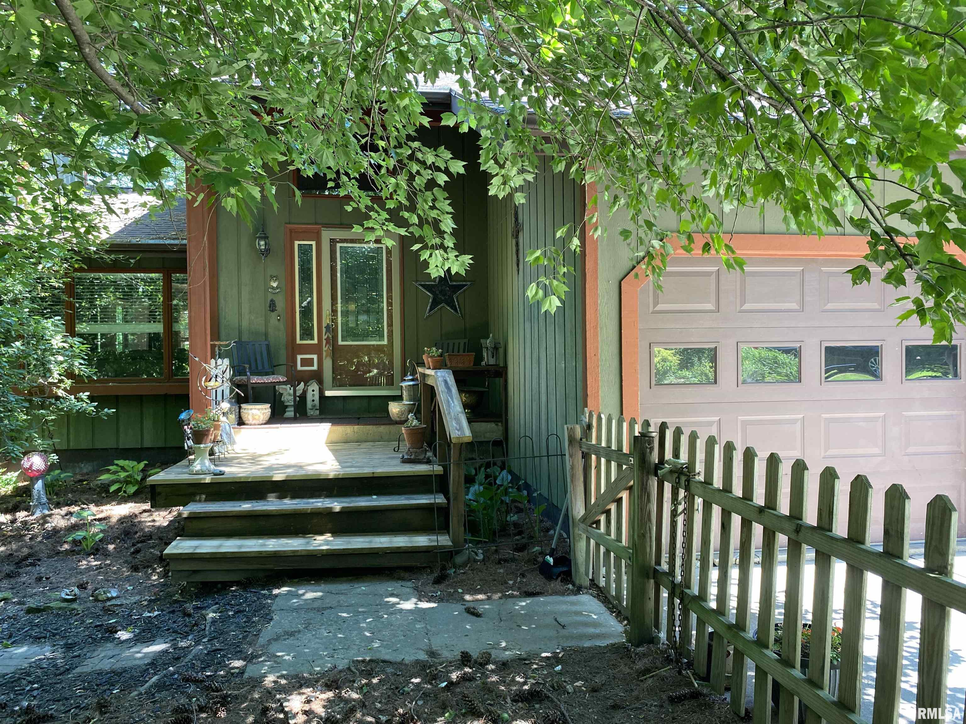 530 Flint Road Macomb, IL 61455 - Photo 6 of 68 Gallery Image 6