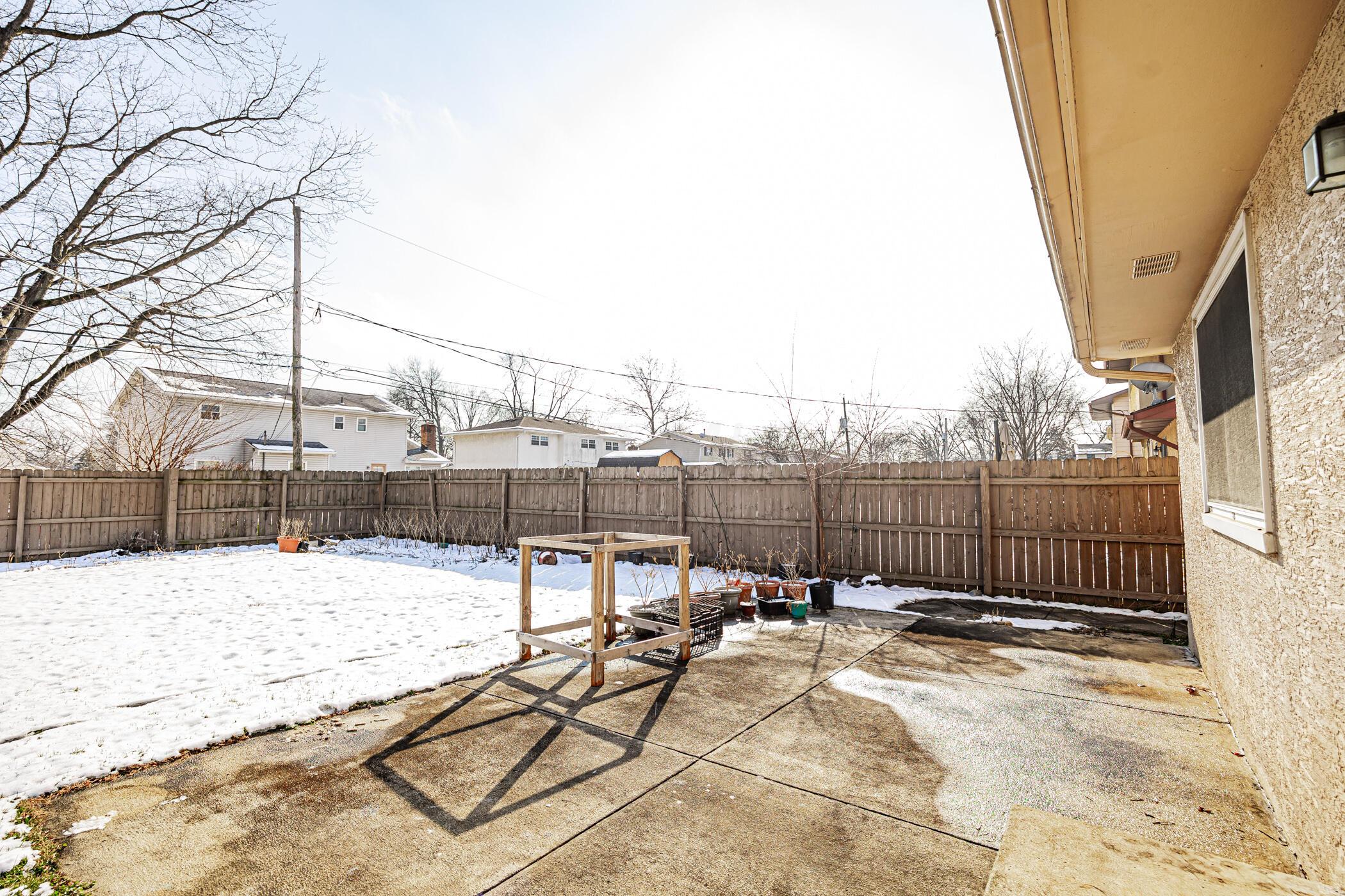 5436 Aspen Road Columbus, OH 43229 - Photo 15 of 70 5436 Aspen Rd 014