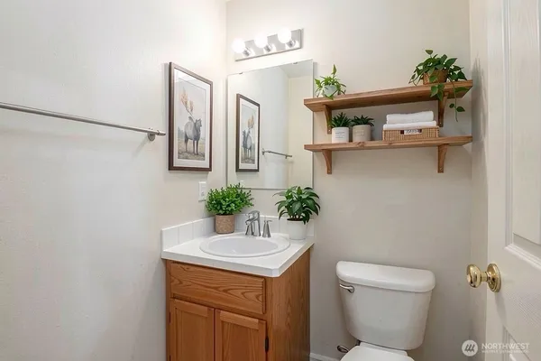 $449,950 | 808 13th Street Southeast, Unit E, Puyallup, WA 98372