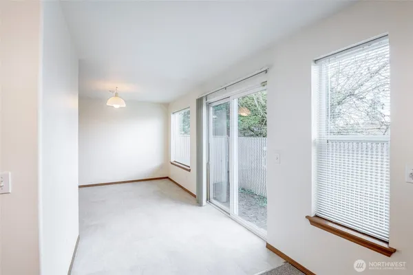 $449,950 | 808 13th Street Southeast, Unit E, Puyallup, WA 98372