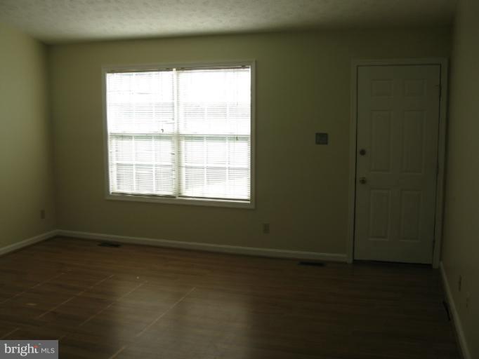 2955 Singerly Road Elkton, MD 21921 - Photo 13 of 19 Living Room