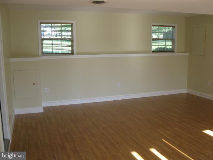 2955 Singerly Road Elkton, MD 21921 - Photo 5 of 19 Family Room