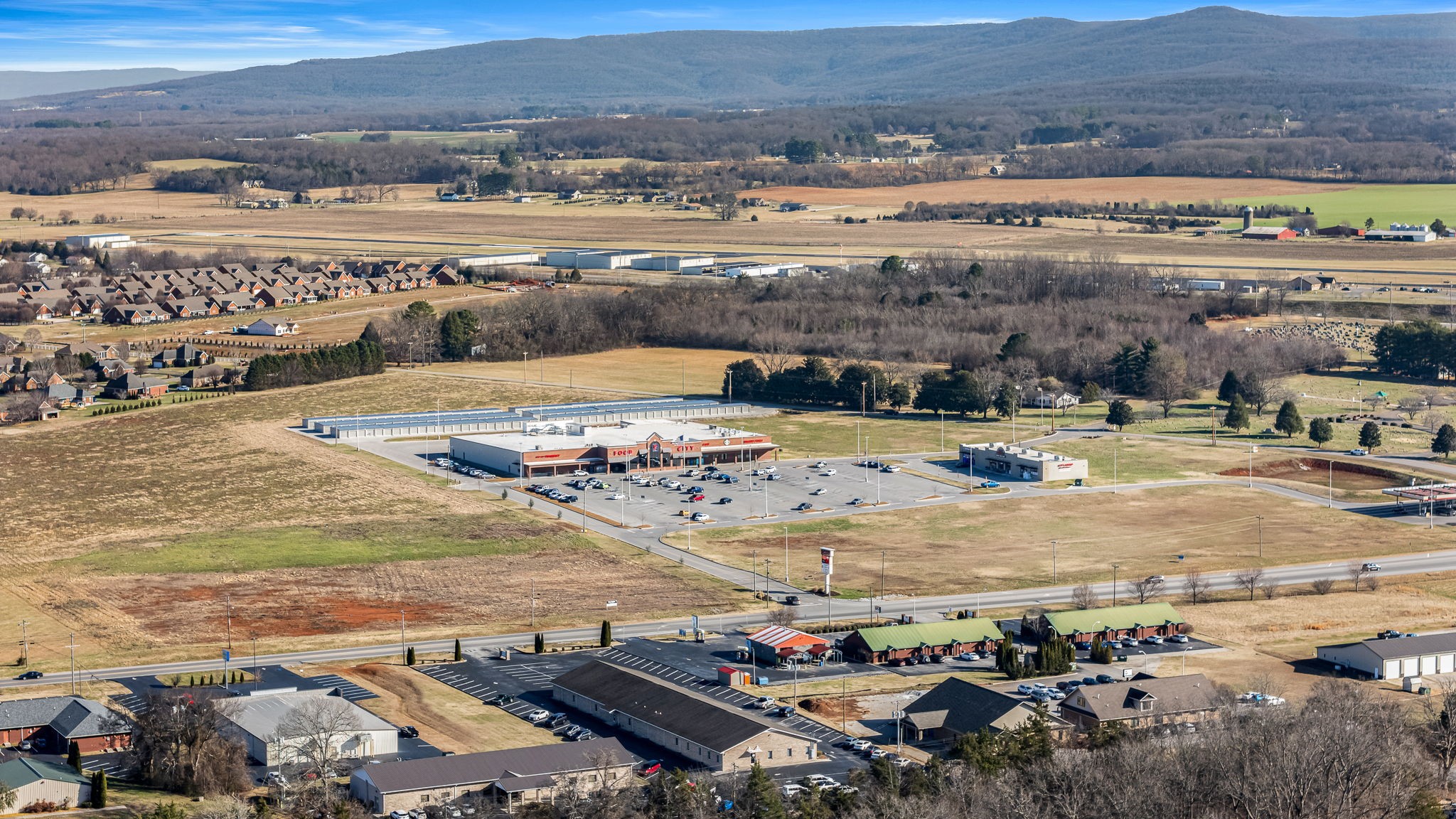 656 Shadowbrook Road Winchester, TN 37398 - Photo 77 of 82