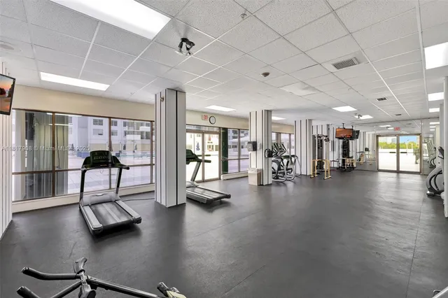 $480,000 | 2730 Northeast 183rd Street, Unit TH03, Aventura, FL 33160