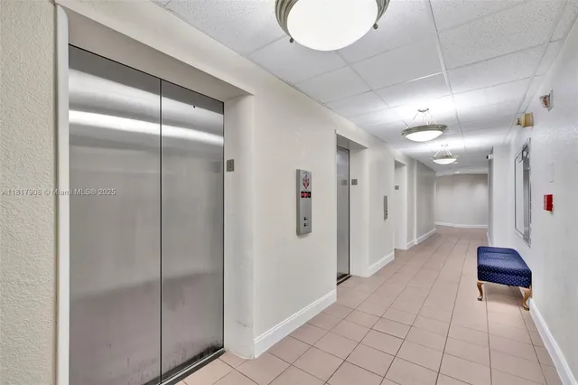 $480,000 | 2730 Northeast 183rd Street, Unit TH03, Aventura, FL 33160