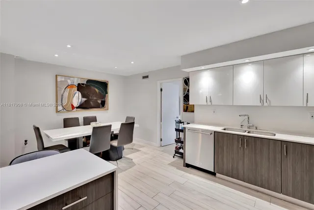 $480,000 | 2730 Northeast 183rd Street, Unit TH03, Aventura, FL 33160