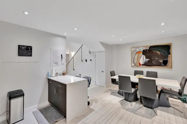 $480,000 | 2730 Northeast 183rd Street, Unit TH03, Aventura, FL 33160