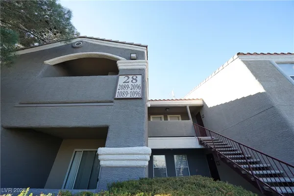 $1,250 | 5055 West Hacienda Avenue, Unit 1095, Las Vegas, NV 89118