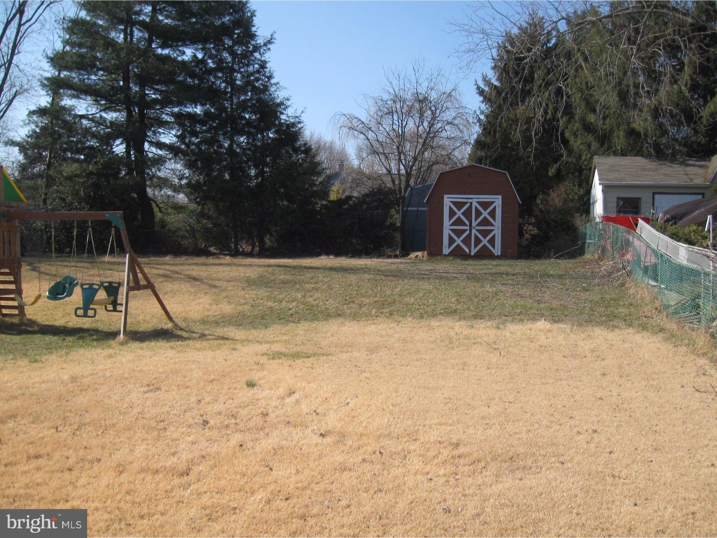 1387 Cushmore Road Southampton, PA 18966 - Photo 20 of 22 Back Yard